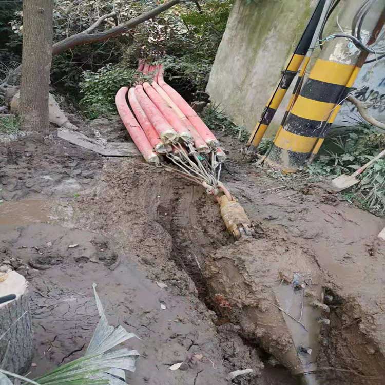 和平煤矿感应拖拉管